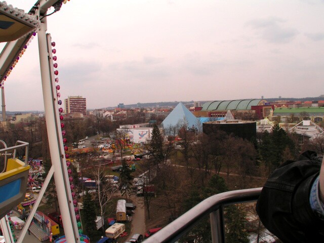 09.jpg