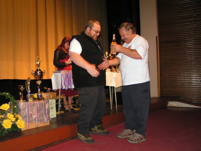09.jpg