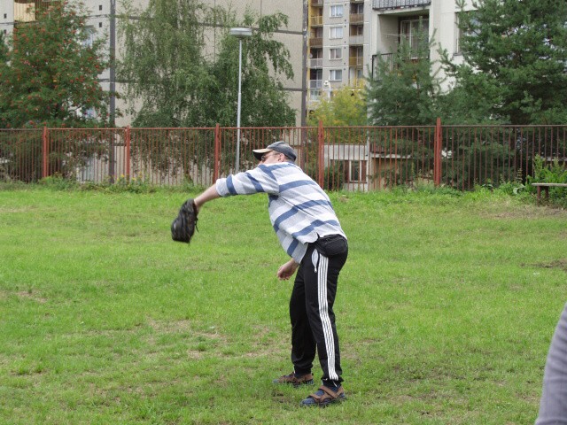 011.jpg