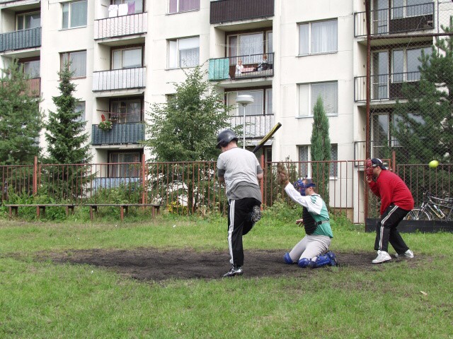 060.jpg