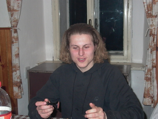 015.jpg