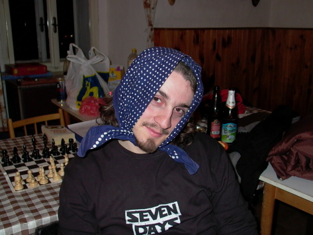 071.jpg