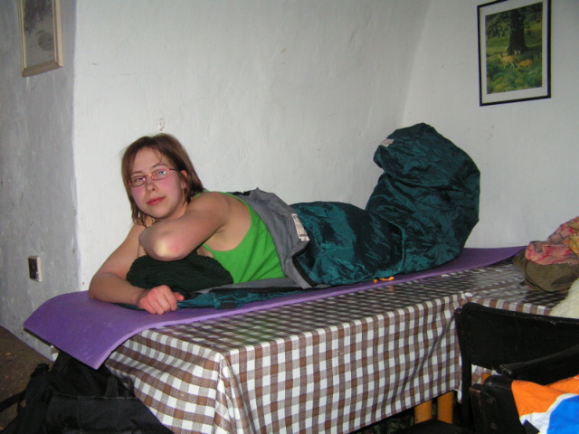 050.jpg