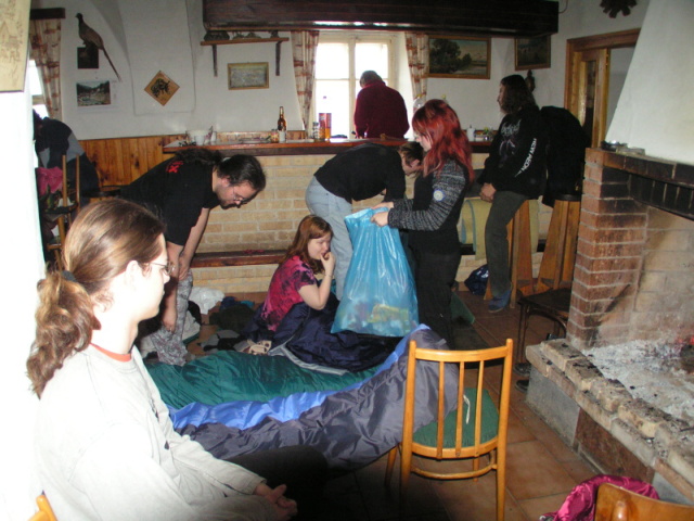 145.jpg