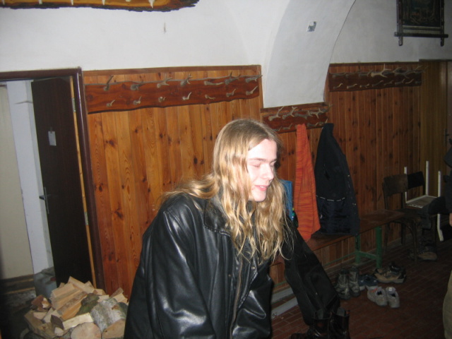 014.jpg