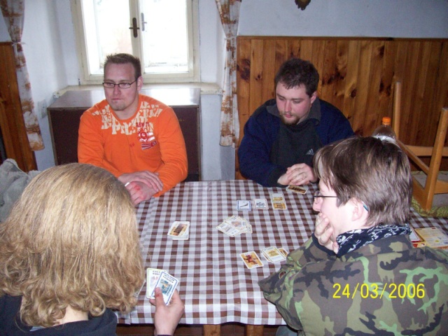 003.jpg