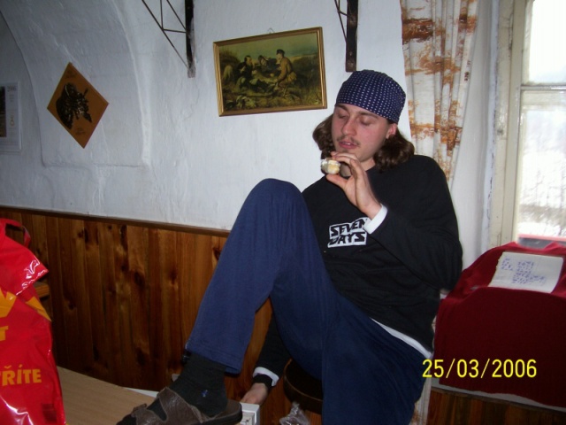 061.jpg