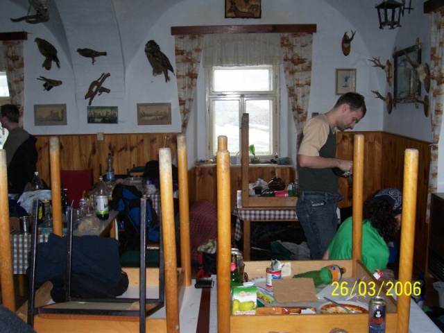 072.jpg