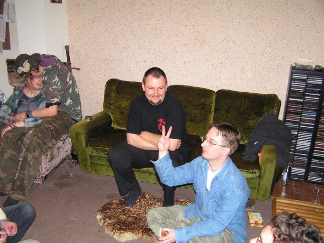051.jpg