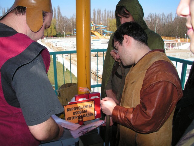 124.jpg