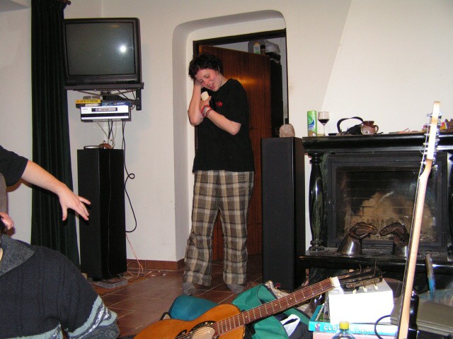 221.jpg