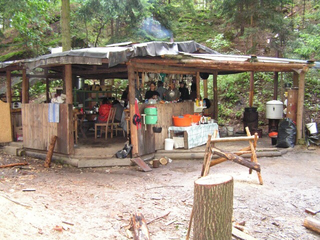 010.jpg