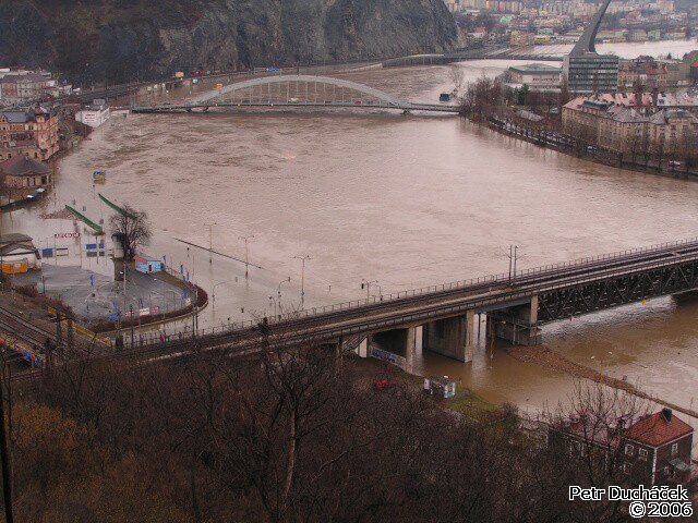 05.jpg