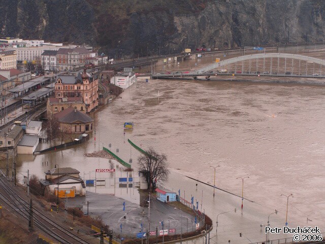 06.jpg